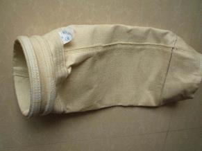 解析高(gāo)溫除塵(chen)布袋的(de)優勢特(tè)征、加工(gong)方式及(jí)注意事(shi)項