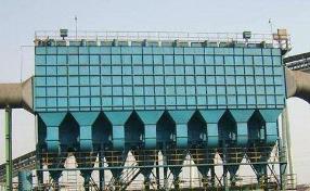 關于脈沖布袋除(chu)塵器操作時注意(yi)事項和放灰步驟(zhou)的分析