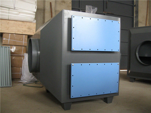 活性(xing)炭淨化器